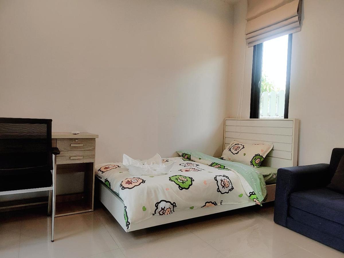 E Villa , Private Pool Villa For Your Family Hua Hin Bagian luar foto
